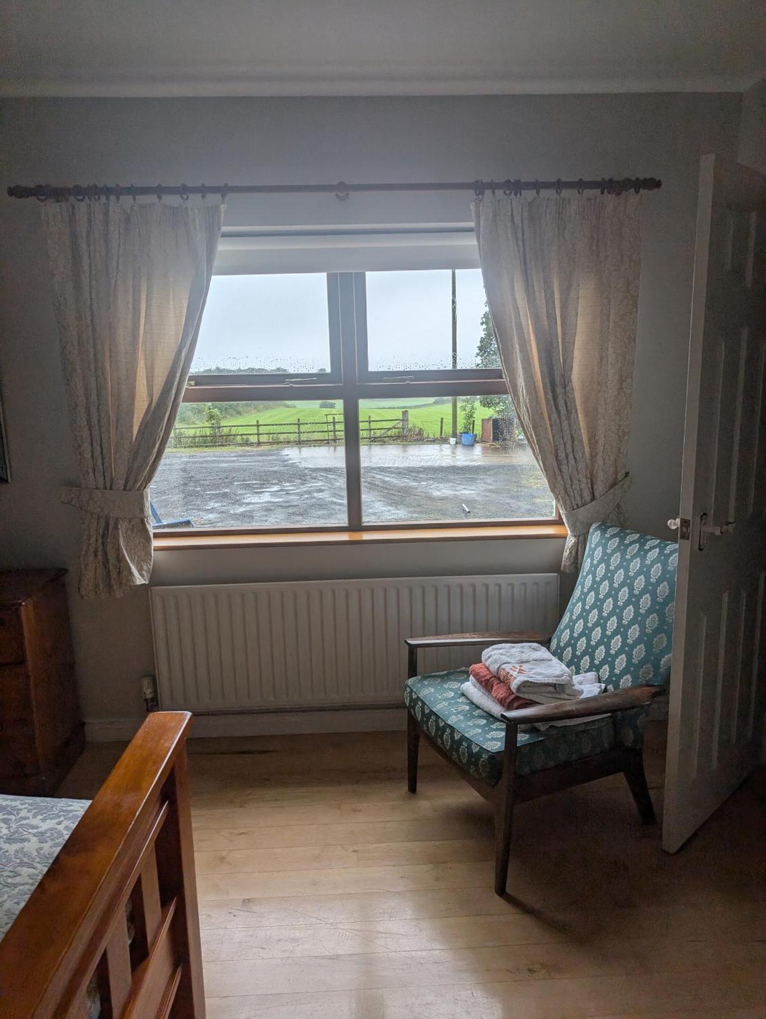 Clare House Bed & Breakfast Ballycastle Exteriér fotografie